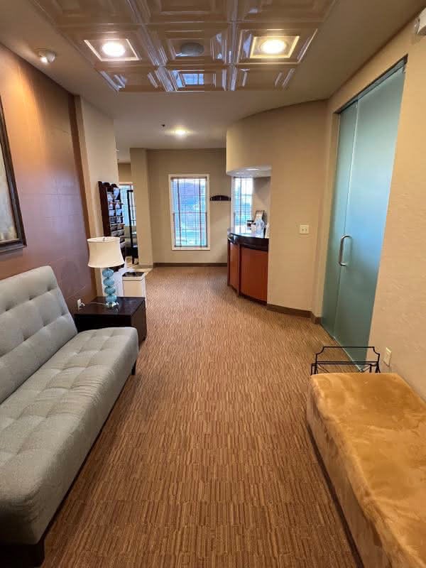 Close-up of benches in the meditation area of the dental office